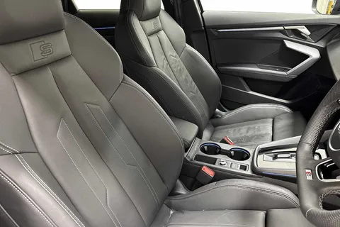 DC25VYL Audi A3 Black Edition 35 TFSI  150 PS S tronic Thumbnail #11