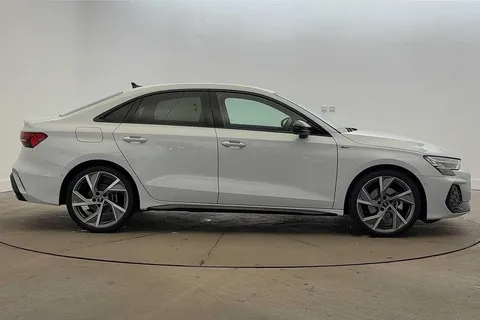 KR25DHF Audi A3 Black Edition 35 TFSI  150 PS S tronic Thumbnail #4