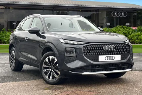  Audi Q3 1.5 TFSI Sport SUV 5dr Petrol S Tronic Euro 6 (s/s) (150 ps) Thumbnail #1