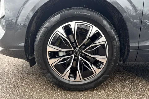  Audi Q3 1.5 TFSI Sport SUV 5dr Petrol S Tronic Euro 6 (s/s) (150 ps) Thumbnail #12