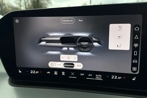  Audi Q3 1.5 TFSI Sport SUV 5dr Petrol S Tronic Euro 6 (s/s) (150 ps) Thumbnail #21