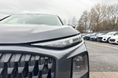  Audi Q3 1.5 TFSI Sport SUV 5dr Petrol S Tronic Euro 6 (s/s) (150 ps) Thumbnail #24