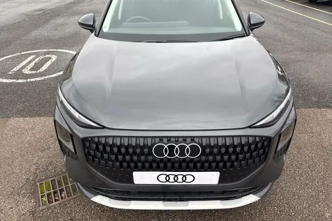 Audi Q3 1.5 TFSI Sport SUV 5dr Petrol S Tronic Euro 6 (s/s) (150 ps) Thumbnail #25