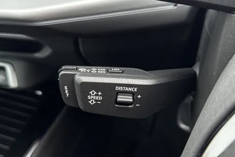  Audi Q3 1.5 TFSI Sport SUV 5dr Petrol S Tronic Euro 6 (s/s) (150 ps) Thumbnail #45