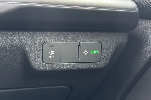  Audi Q3 1.5 TFSI Sport SUV 5dr Petrol S Tronic Euro 6 (s/s) (150 ps) Thumbnail #49