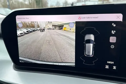  Audi Q3 1.5 TFSI Sport SUV 5dr Petrol S Tronic Euro 6 (s/s) (150 ps) Thumbnail #60