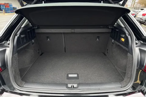 PK20WVJ Audi Q2 30 TFSI Sport 5dr Thumbnail #7