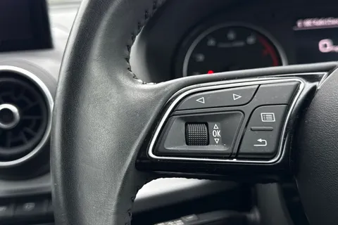 PK20WVJ Audi Q2 30 TFSI Sport 5dr Thumbnail #35