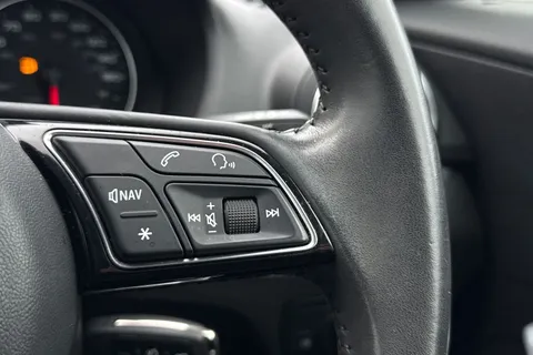 PK20WVJ Audi Q2 30 TFSI Sport 5dr Thumbnail #36