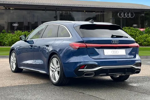  Audi A5 Avant 2.0 e-hybrid 25.9kWh S line S Tronic quattro Euro 6 (s/s) 5dr Thumbnail #2