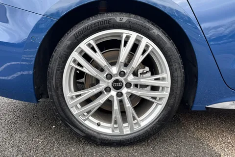  Audi A5 Avant 2.0 e-hybrid 25.9kWh S line S Tronic quattro Euro 6 (s/s) 5dr Thumbnail #10