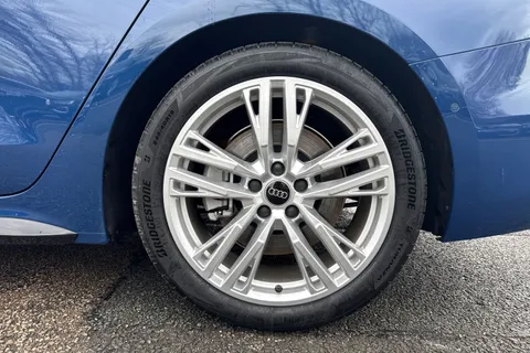  Audi A5 Avant 2.0 e-hybrid 25.9kWh S line S Tronic quattro Euro 6 (s/s) 5dr Thumbnail #11