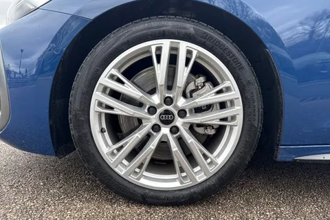  Audi A5 Avant 2.0 e-hybrid 25.9kWh S line S Tronic quattro Euro 6 (s/s) 5dr Thumbnail #12