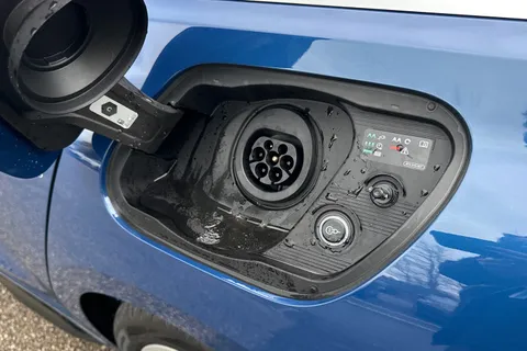  Audi A5 Avant 2.0 e-hybrid 25.9kWh S line S Tronic quattro Euro 6 (s/s) 5dr Thumbnail #33