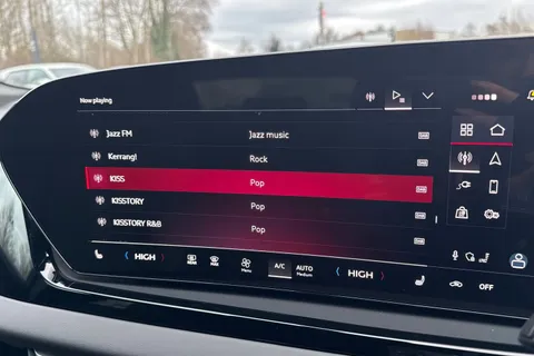  Audi A5 Avant 2.0 e-hybrid 25.9kWh S line S Tronic quattro Euro 6 (s/s) 5dr Thumbnail #60