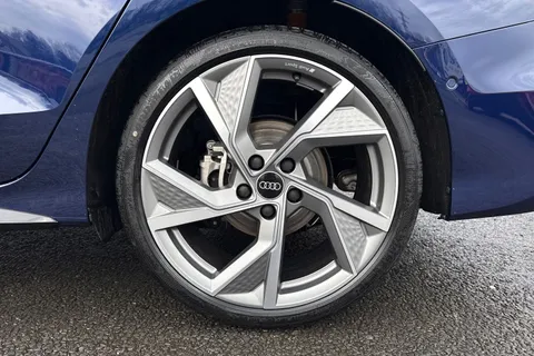  Audi A3 1.5 TFSI Black Edition Euro 6 (s/s) 4dr Thumbnail #12