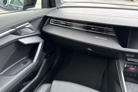  Audi A3 1.5 TFSI Black Edition Euro 6 (s/s) 4dr Thumbnail #20