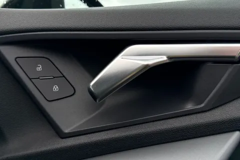  Audi A3 1.5 TFSI Black Edition Euro 6 (s/s) 4dr Thumbnail #33