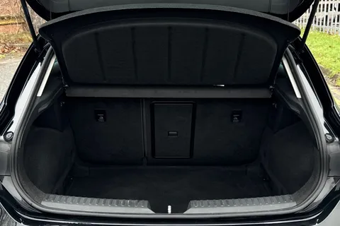 DG22DHD SEAT Leon 1.5 TSI EVO FR Euro 6 (s/s) 5dr Thumbnail #8