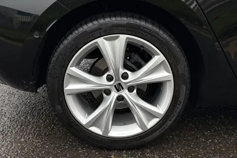 DG22DHD SEAT Leon 1.5 TSI EVO FR Euro 6 (s/s) 5dr Thumbnail #13