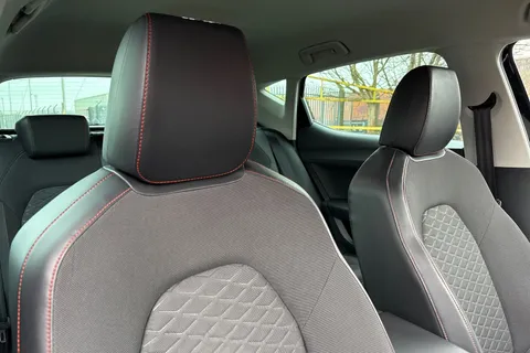 DG22DHD SEAT Leon 1.5 TSI EVO FR Euro 6 (s/s) 5dr Thumbnail #25