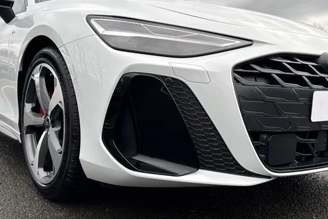  Audi A6 Avant 2.0 TDI Edition 1 S Tronic quattro Euro 6 (s/s) 5dr Thumbnail #9