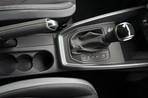  Audi A1 1.0 TFSI 30 S line Sportback S Tronic Euro 6 (s/s) 5dr Thumbnail #23