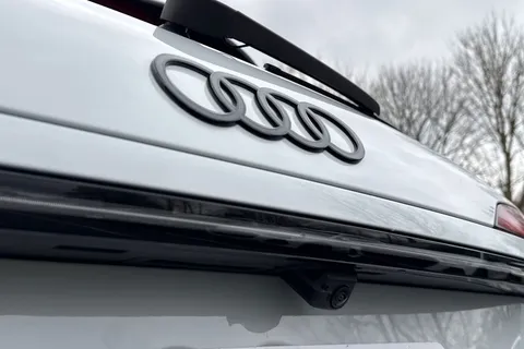  Audi A6 Avant 2.0 TDI Edition 1 S Tronic quattro Euro 6 (s/s) 5dr Thumbnail #30