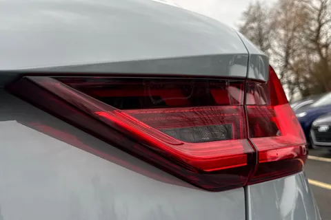  Audi A1 1.0 TFSI 30 S line Sportback S Tronic Euro 6 (s/s) 5dr Thumbnail #31