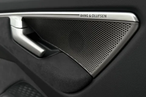  Audi A6 Avant 2.0 TDI Edition 1 S Tronic quattro Euro 6 (s/s) 5dr Thumbnail #35