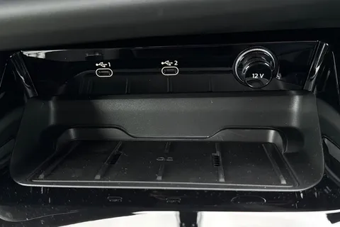  Audi A6 Avant 2.0 TDI Edition 1 S Tronic quattro Euro 6 (s/s) 5dr Thumbnail #36