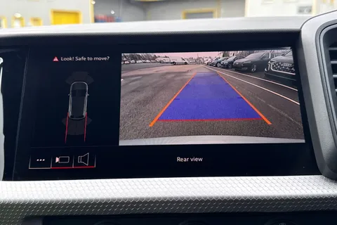  Audi A1 1.0 TFSI 30 S line Sportback S Tronic Euro 6 (s/s) 5dr Thumbnail #40