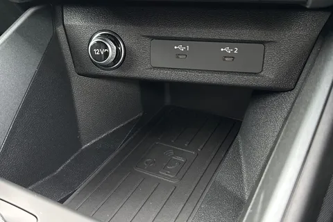  Audi A1 1.0 TFSI 30 S line Sportback S Tronic Euro 6 (s/s) 5dr Thumbnail #41
