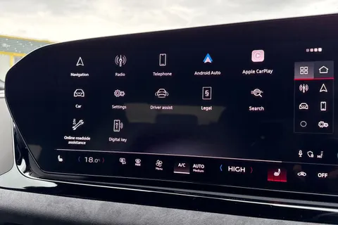  Audi A6 Avant 2.0 TDI Edition 1 S Tronic quattro Euro 6 (s/s) 5dr Thumbnail #42