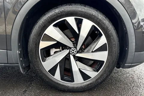 MA21VHB Volkswagen ID.4 150kW 1ST Edition Pro Performance 77kWh 5dr Auto Thumbnail #12