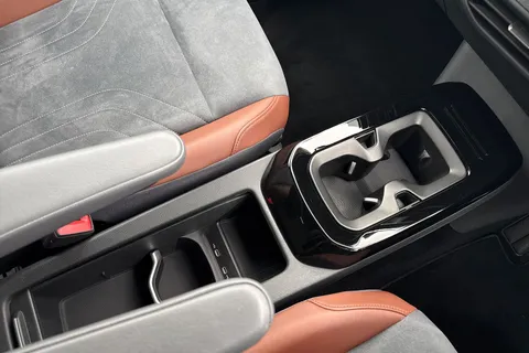 MA21VHB Volkswagen ID.4 150kW 1ST Edition Pro Performance 77kWh 5dr Auto Thumbnail #23