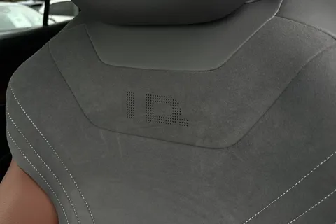 MA21VHB Volkswagen ID.4 150kW 1ST Edition Pro Performance 77kWh 5dr Auto Thumbnail #32