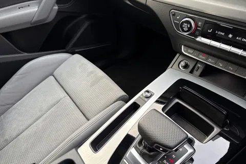 LO73YOD Audi Q5 40 TDI Quattro S Line 5dr S Tronic Thumbnail #21
