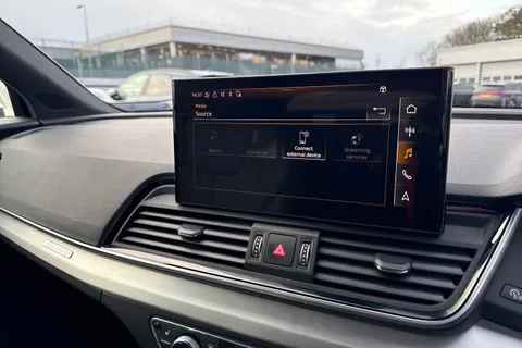 LO73YOD Audi Q5 40 TDI Quattro S Line 5dr S Tronic Thumbnail #41