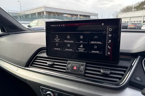 LO73YOD Audi Q5 40 TDI Quattro S Line 5dr S Tronic Thumbnail #46