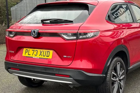 PL73XUD Honda HR-V 1.5 eHEV Elegance 5dr CVT Thumbnail #11