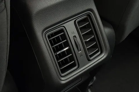 PL73XUD Honda HR-V 1.5 eHEV Elegance 5dr CVT Thumbnail #32