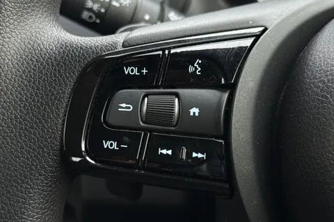 PL73XUD Honda HR-V 1.5 eHEV Elegance 5dr CVT Thumbnail #37