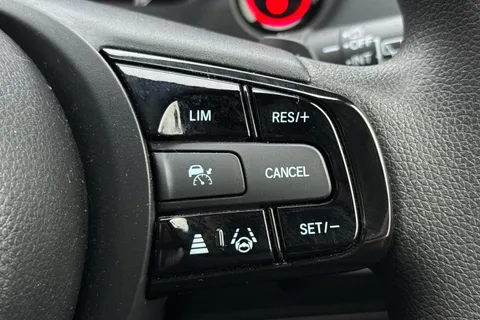 PL73XUD Honda HR-V 1.5 eHEV Elegance 5dr CVT Thumbnail #38