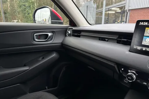 PL73XUD Honda HR-V 1.5 eHEV Elegance 5dr CVT Thumbnail #42