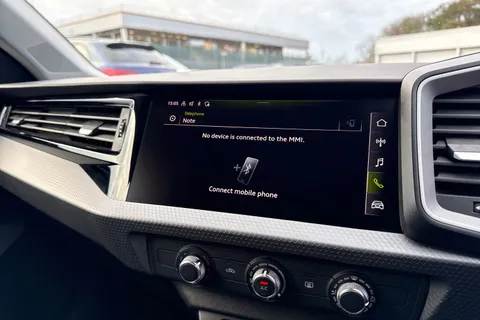 WJ24HXF Audi A1 25 TFSI Sport 5dr Thumbnail #36