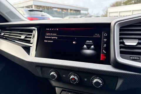 WJ24HXF Audi A1 25 TFSI Sport 5dr Thumbnail #39