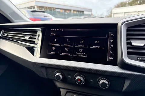 WJ24HXF Audi A1 25 TFSI Sport 5dr Thumbnail #44