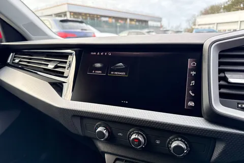 WJ24HXF Audi A1 25 TFSI Sport 5dr Thumbnail #45