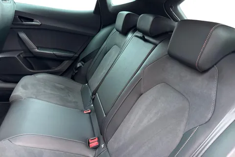 LY25UJH CUPRA Formentor 1.5 eTSI 150 V2 5dr DSG Thumbnail #18